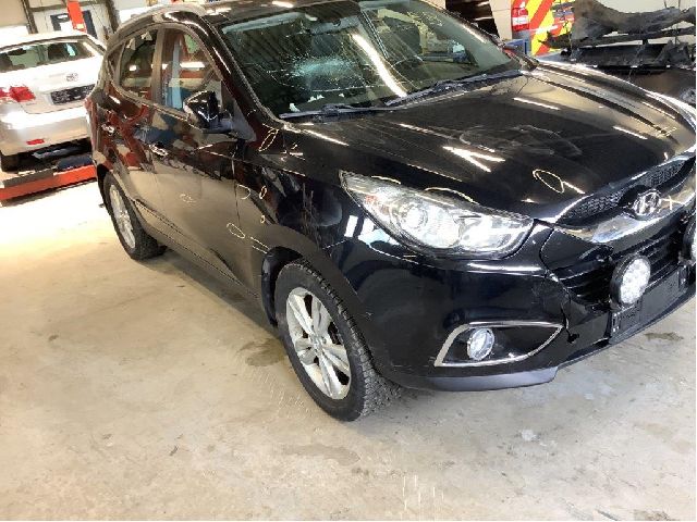 Frontlykt høyre halogen til Hyundai Ix35 2010-2015  (HYUNDAI|92102 2Y000|)