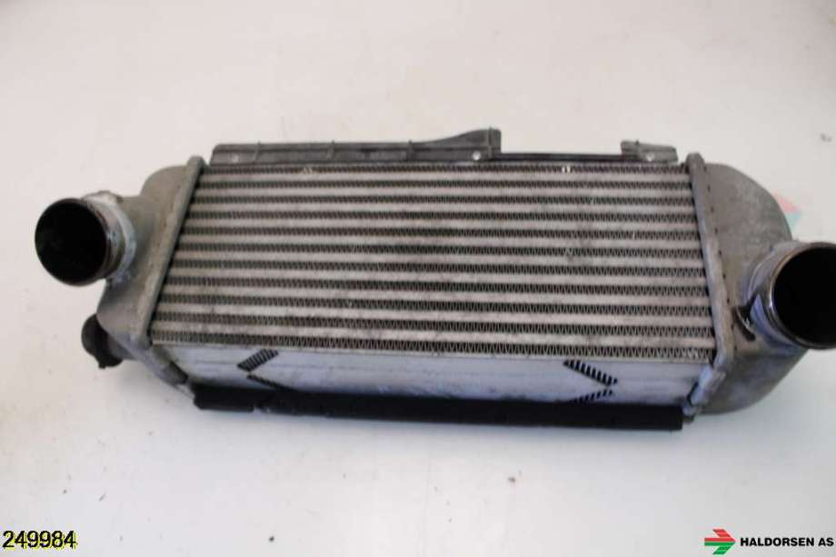 Intercooler til Hyundai Ix35 2010-2015  (HYUNDAI|28271 2F450|)