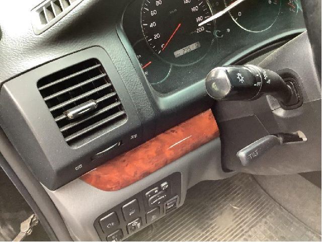 Bryter blink til Toyota Land Cruiser 120 2002-2009  (TOYOTA|8414020560|)