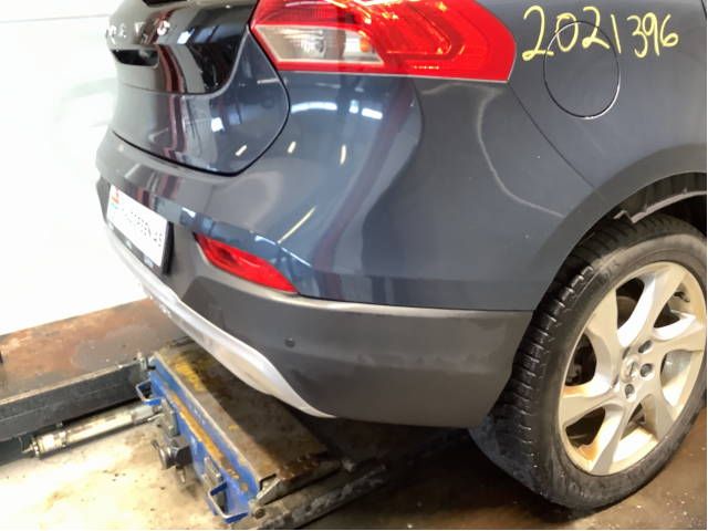 Støtfanger bak til Volvo V40 2012-2019  (VOLVO|31383640|)