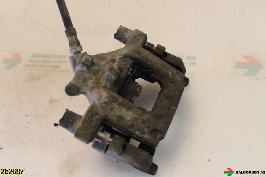 Bremsecaliper venstre bak til Mercedes C-Klasse, 2007-2011 (Fase 1) (W204) (W204) (MERCEDES|A 204 423 15 81)