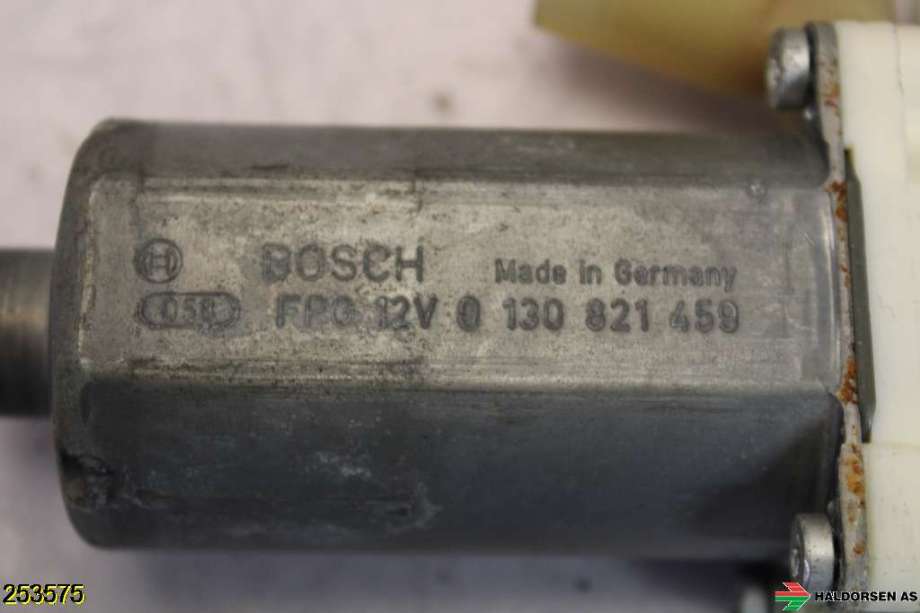 Ruteheis høyre foran til BMW 5-Serie 2003-2010 (E60/E61) (E60/E61) (BMW|)