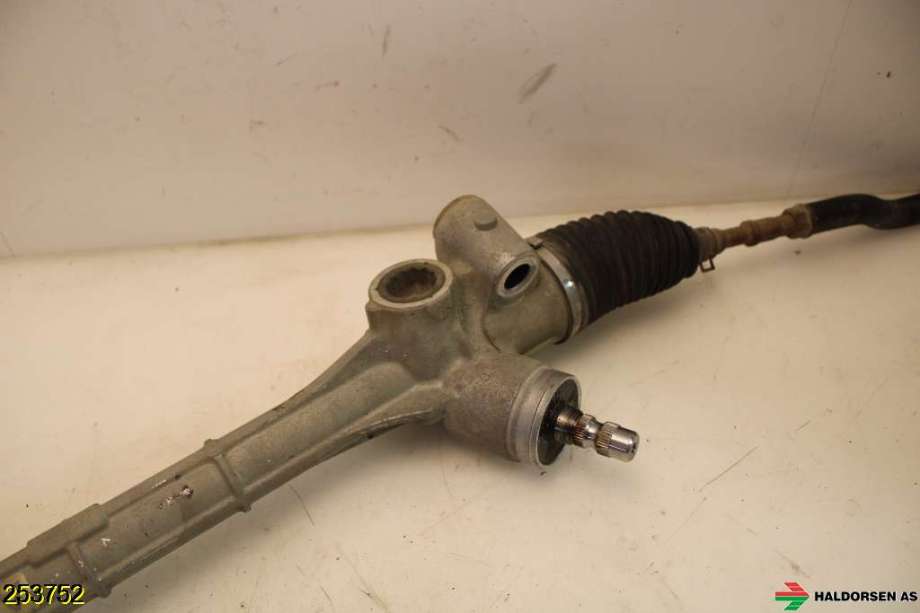 Tannstang til Toyota Prius +7 2012-2020 (Type III) (stasjonsvogn) (stasjonsvogn) (TOYOTA|4551047100|)