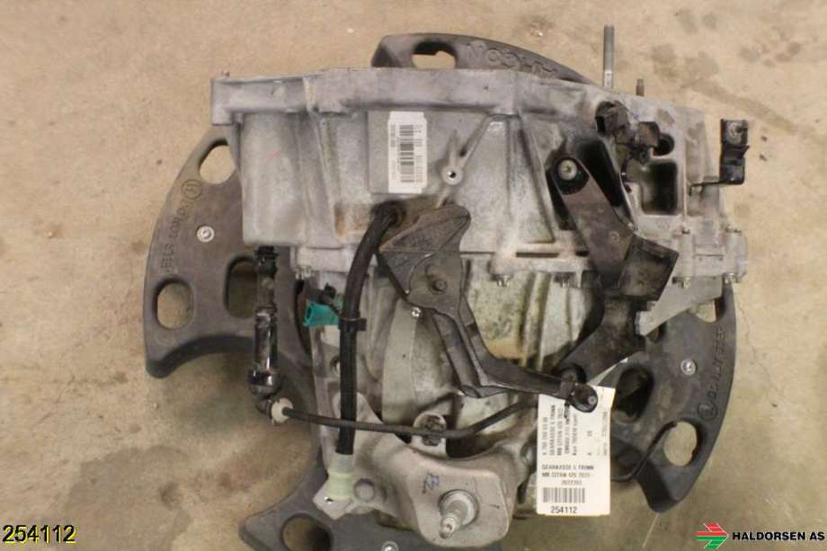 Girkasse manuell 6-trinn til Mercedes Citan 2021-->> (W420) (W420) (MERCEDES-BENZ CITAN MFK|A 700 260 03 00|)