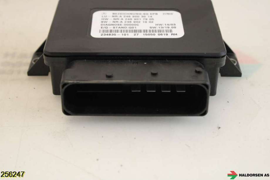 Styreenhet elektrisk parkbrems (EPB - Electric Parking Brake) til Mercedes CLA 2013-2019 (C117) (C117) (MERCEDES||A 246 902 10 02|A 246 900 30 14)