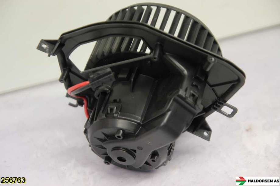 Varmeapparat motor til VW Transporter / Caravelle, 2019-->> (T6.1) (T6.1) (VOLKSWAGEN|7LA 819 015)