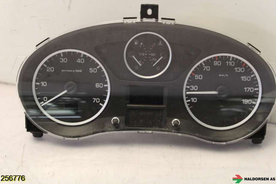 Instrumentpanel til Peugeot Partner 2008-2015 (Type II, Fase 1)  (PEUGEOT|96 739 993 80|)
