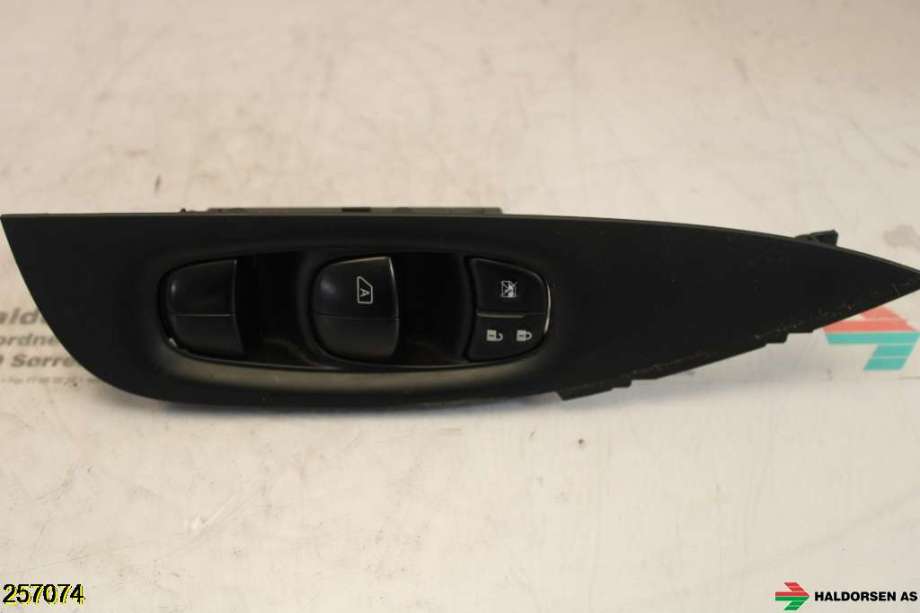 Bryter ruteheis til Nissan Qashqai 2014-2021 (Type II) (NISSAN|254014EA1A|)