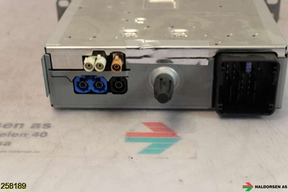 Bilstereo til Peugeot Partner 2019-->> (Type III)  (PEUGEOT|16 314 832 80|)