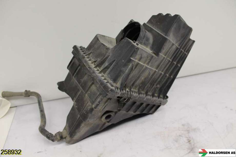 Luftfilterboks til VW Transporter / Caravelle 2009-2015 (Fase 2) (T5) (T5) (VOLKSWAGEN|7E0 129 607|)