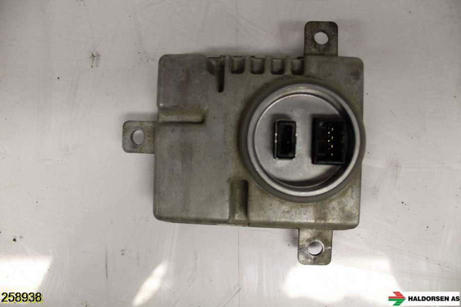 Styreenhet xenon/ballast til VW Transporter / Caravelle 2009-2015 (Fase 2) (T5) (T5) (VOLKSWAGEN|8K0 941 597 E|)