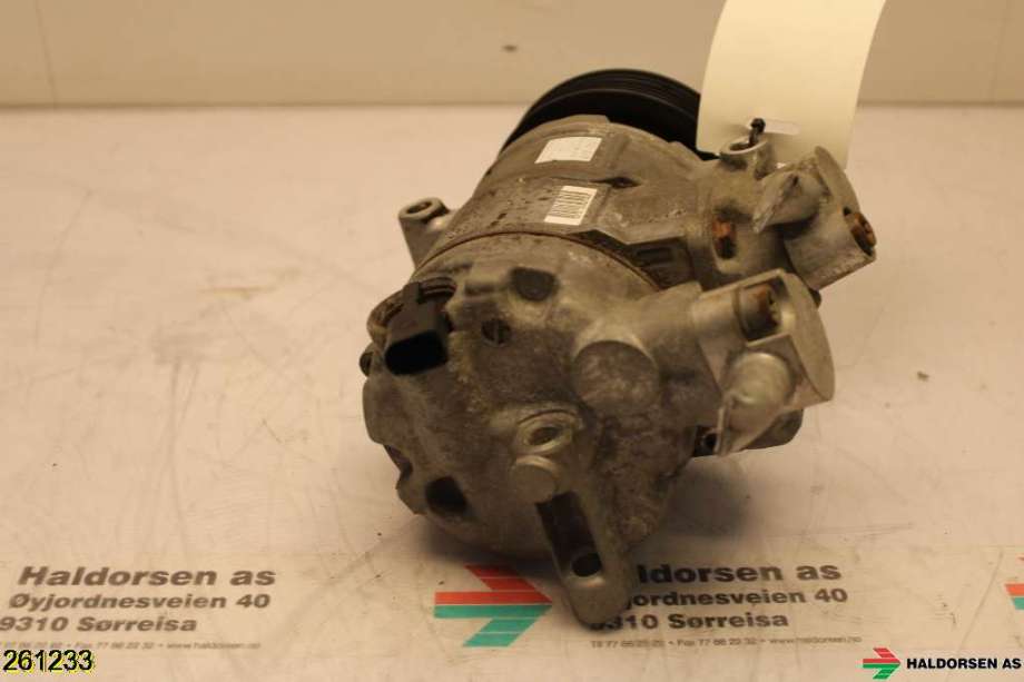 Aircondition kompressor til VW Polo 2009-2014 (Type V, Fase 1)  (VOLKSWAGEN|5K0 820 803 L|)