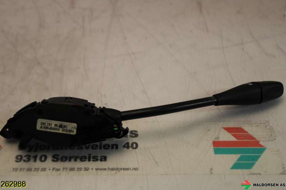 Bryter cruise control til Mercedes A-Klasse 2005-2012 (W169) (W169) (MERCEDES||A1695450004)