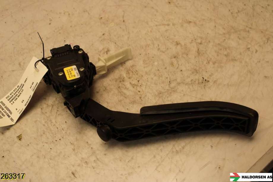 Pedal gass til Porsche Cayenne 2010-2017 (92A) (92A) (PORSCHE|955 423 023 40|)