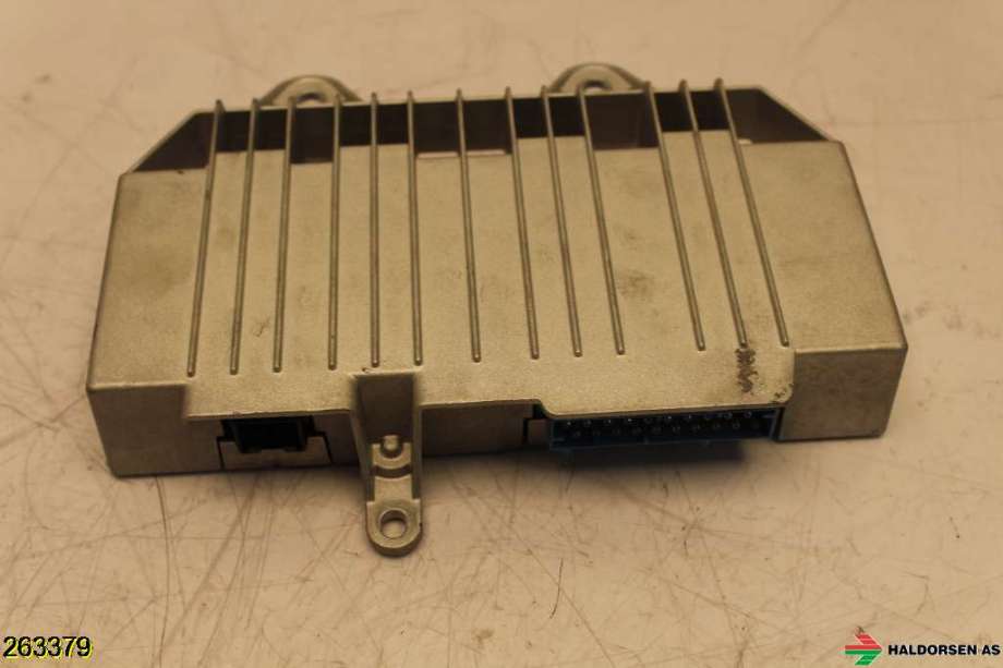 Bilstereo forsterker til Porsche Cayenne 2010-2017 (92A) (92A) (PORSCHE|958 645 302 03|)