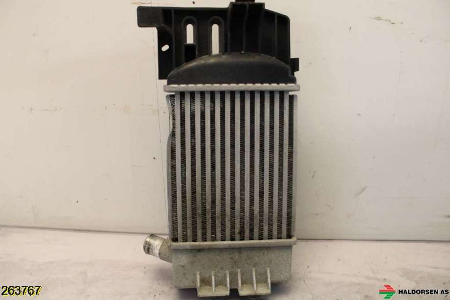 Intercooler til Toyota Urban Cruiser 2009-2014  (TOYOTA|179000N030|)