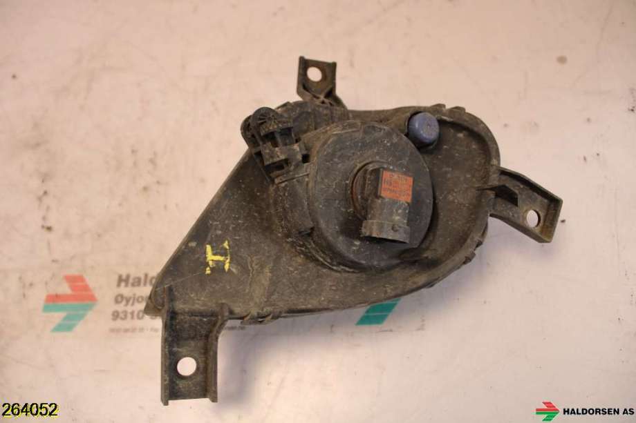 Tåkelykt høyre foran til BMW 3-Serie 2005-2011 (E90/E91/E92/E93) (E90/E91/E92/E93) (BMW|63 17 7 199 894|)
