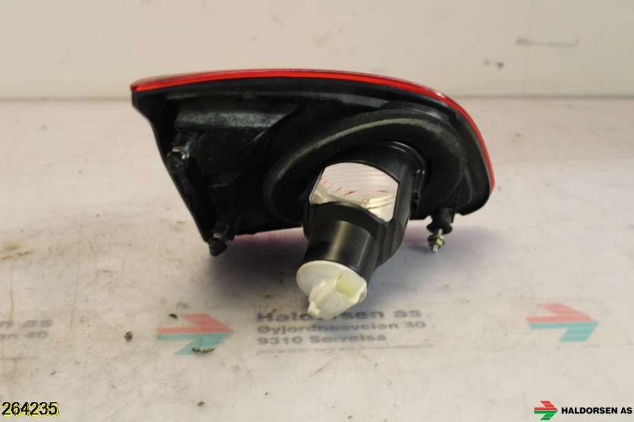 Baklykt høyre indre til Nissan Qashqai 2007-2010 (Type I, Fase 1)  (NISSAN|26550JD800|)