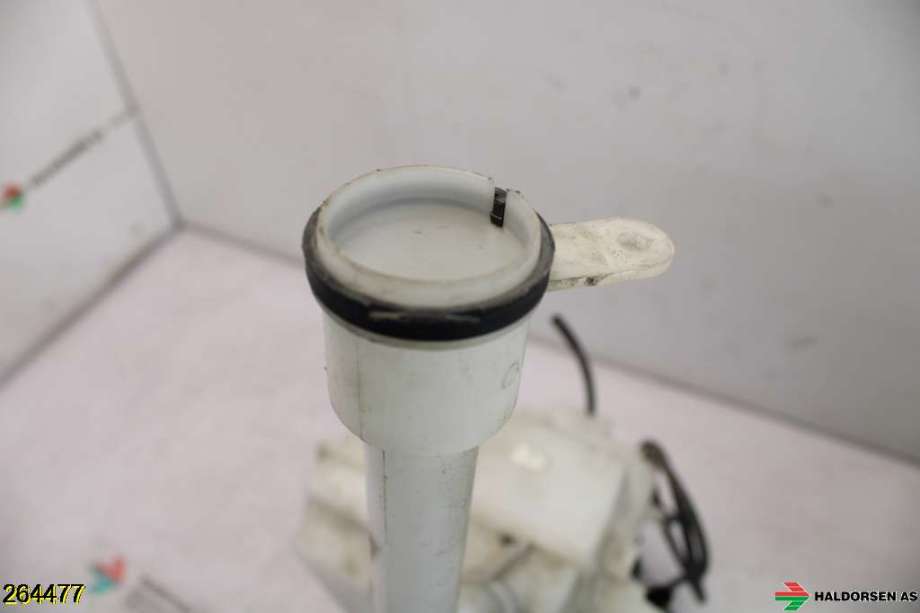 Spylertank til Opel Mokka 2012-2016 (Type I, Fase 1)  (OPEL|95182249|)