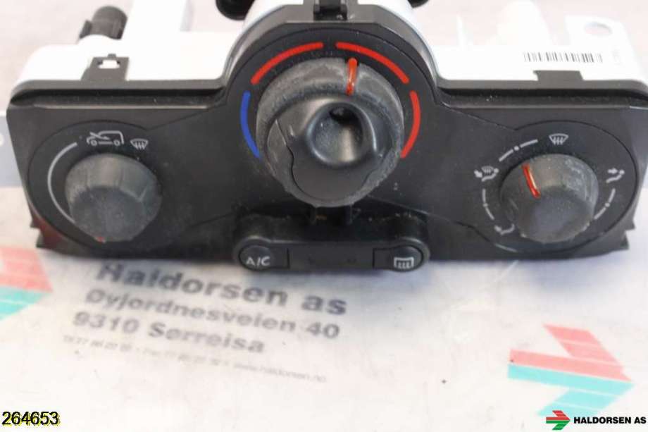 Varmeapparat betjening til Renault Kangoo 2008-2021 (Type II) (RENAULT|275100550R|)