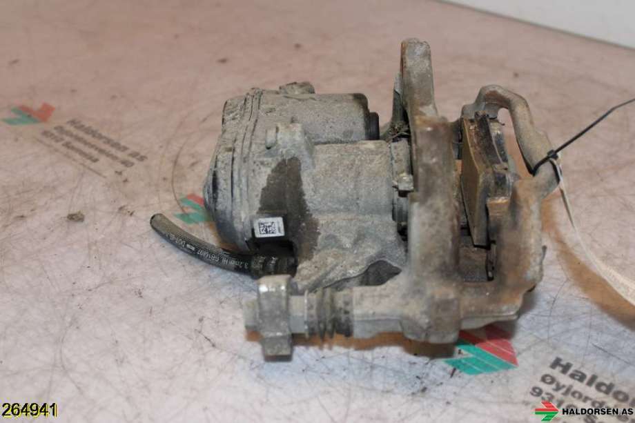 Bremsecaliper venstre bak til Toyota Corolla 2019-->>  (TOYOTA|47850-02350|46310F4011|)