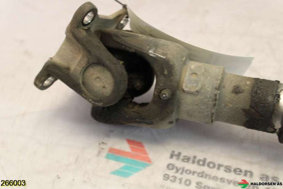 Mellomaksel fremre til Toyota Land Cruiser 150 2010-2013 (Fase 1)  (TOYOTA|3714060530|)