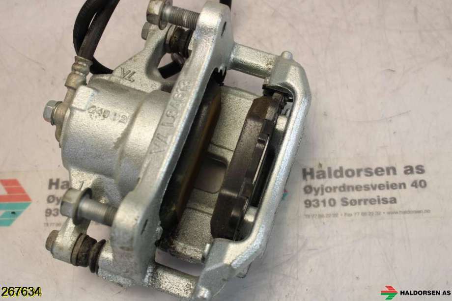 Bremsecaliper høyre foran til Toyota Yaris Cross (SUV) 2021-->>  (TOYOTA|4773002590|)