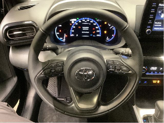 Ratt til Toyota Yaris Cross (SUV) 2021-->>  (TOYOTA|45100K0190C1|)