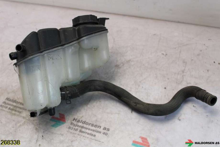 Ekspansjonstank til Volvo XC70, 2008-2013 (Type II, Fase 1)  (VOLVO|31200322)