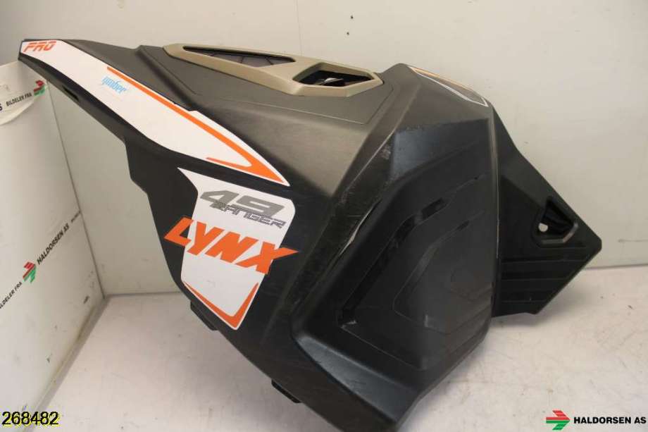 MC, Kåpe, venstre til Snøscooter Lynx øvrige, 0-->> (LYNX 49 RANGER PRO 600R RADIEN|)
