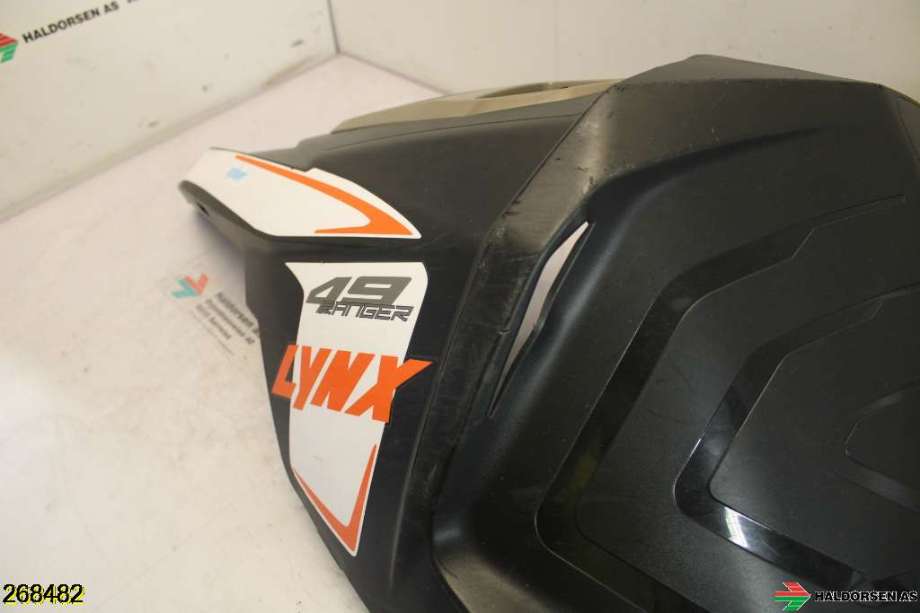 MC, Kåpe, venstre til Snøscooter Lynx øvrige 0-->> (LYNX 49 RANGER PRO 600R RADIEN|)