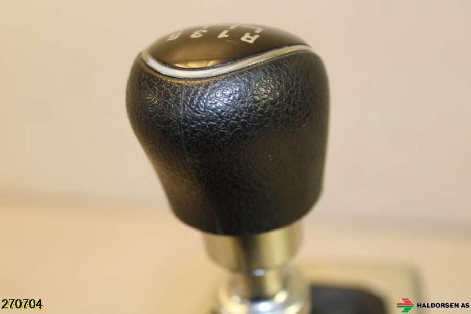 Girstang manuell til Ford Focus 2011-2014 (Type III, Fase 1)  (FORD||BV6R-7C453-CAC)