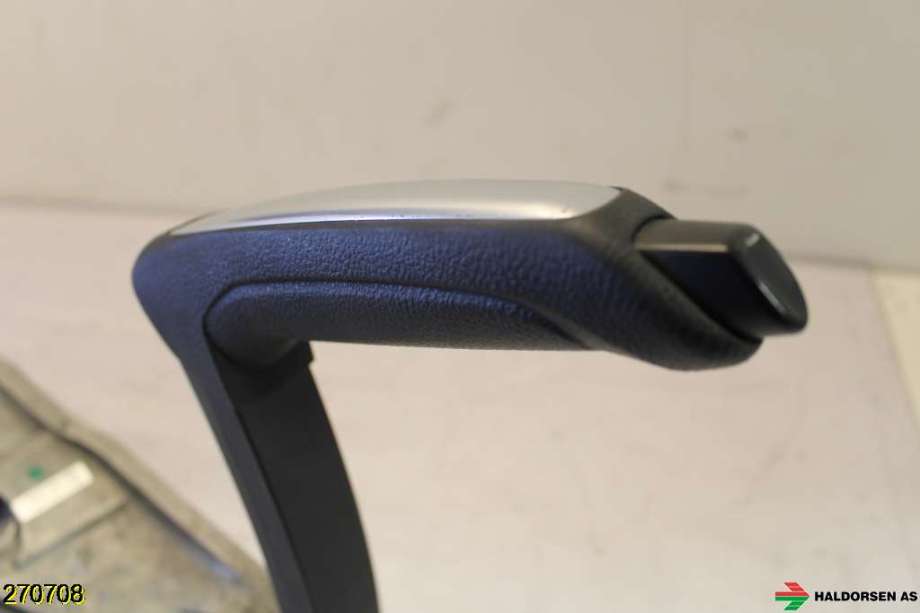 Håndbrekk til Ford Focus 2011-2014 (Type III, Fase 1)  (FORD|000676-22-000|01264 50005|)
