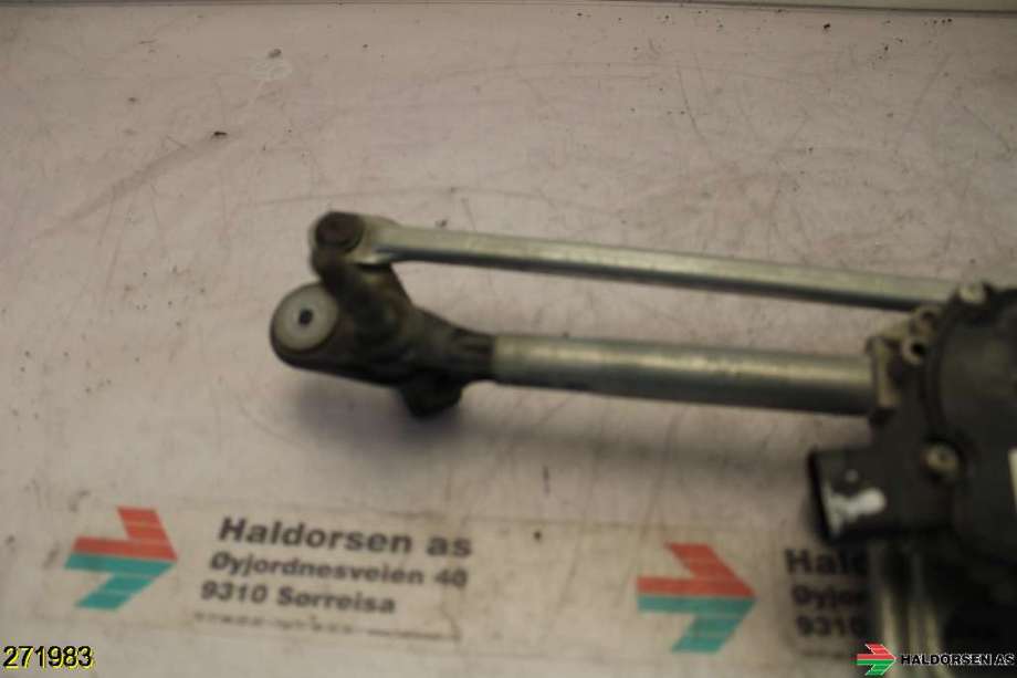 Viskermotor frontrute til BMW 1-Serie 2011-2015 (Fase 1) (F20/F21) (F20/F21) (BMW|61 61 7 239 510|)