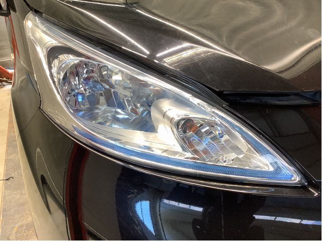 Frontlykt høyre halogen til Nissan E-NV200 2014-->> (NISSAN|)