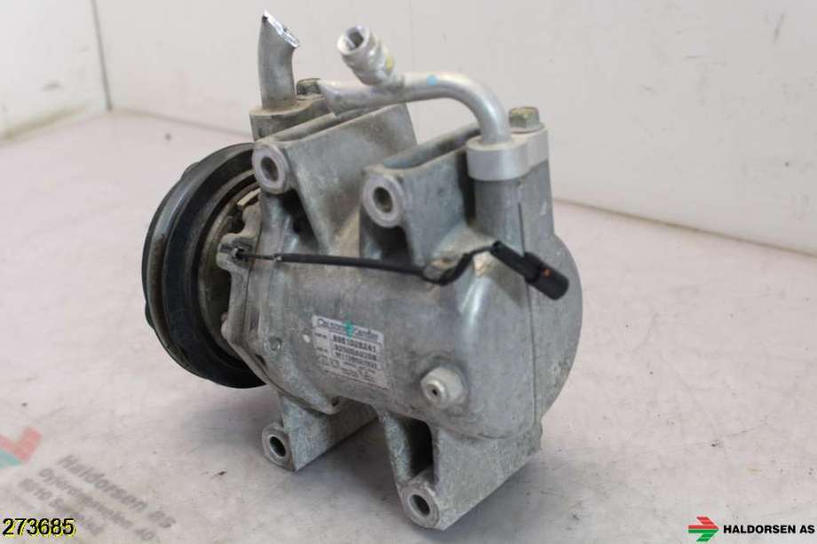 Aircondition kompressor til Isuzu D-Max 2012-2017 (Type II, Fase 1)  (ISUZU|8-98102-824-1|)