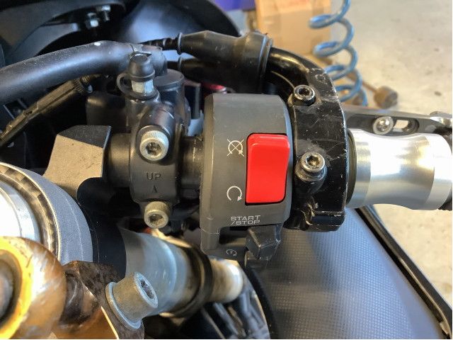 MC, Bryter combi, høyre til MC Kawasaki Øvrige, 0-->>  (KAWASAKI NINJA ZX-6R|)