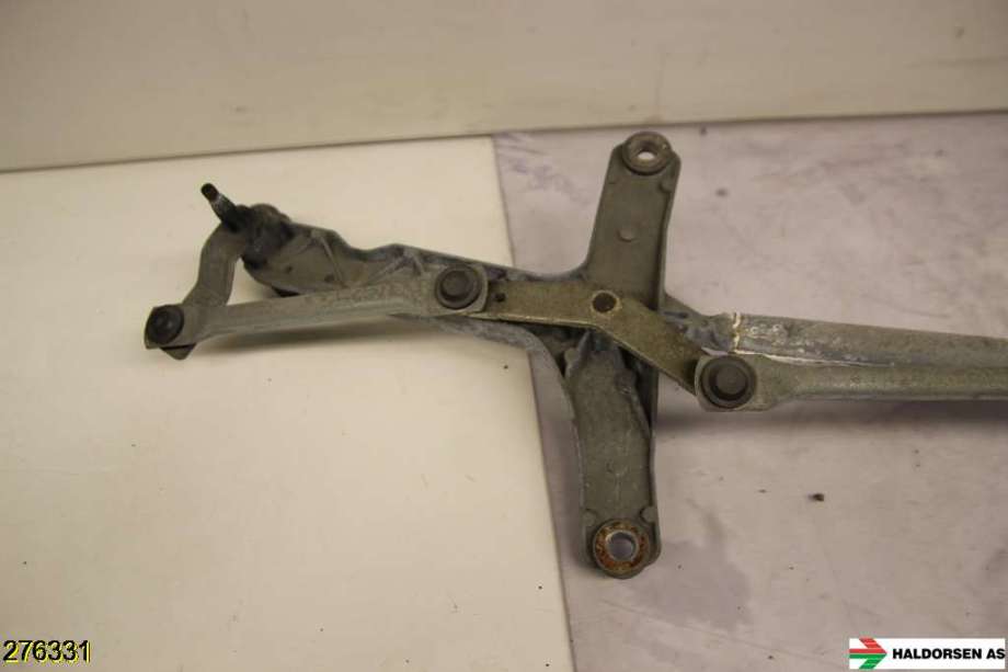 Viskermotor frontrute til Mercedes Vito/Viano 2010-2014 (Fase 2) (W639) (W639) (MERCEDES|A 639 820 01 40|)