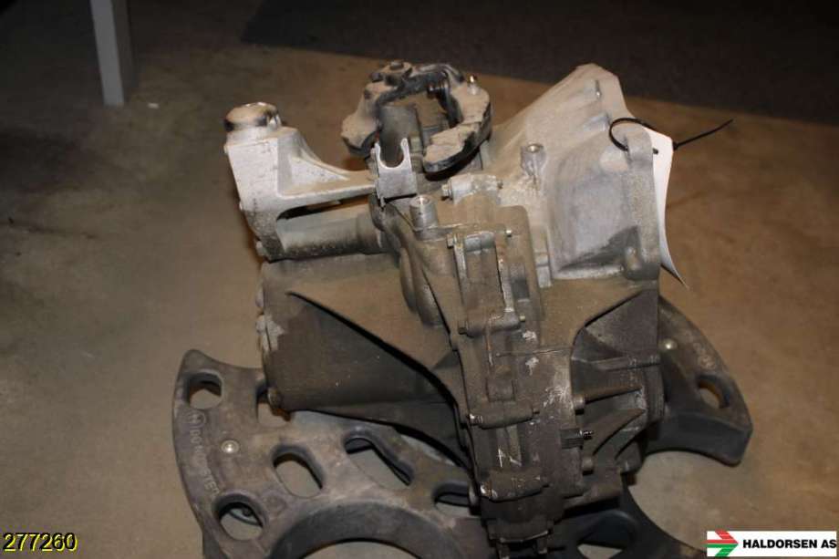 Girkasse manuell 6-trinn til Ford Focus 2014-2018 (Type III, Fase 2)  (FORD|CV6R-7002-PG|2201104|)