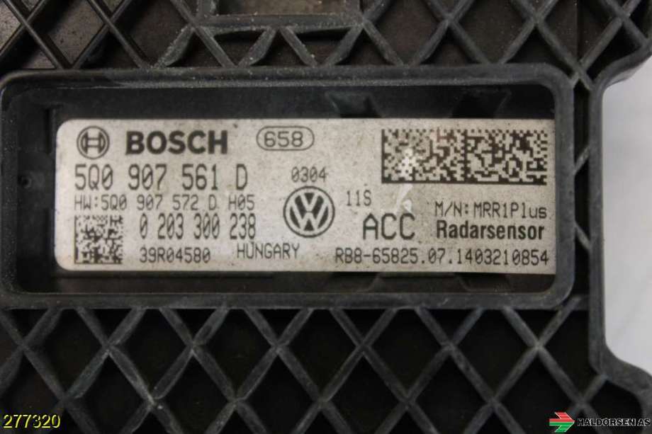 Sensor radar til Škoda Octavia 2013-2016 (Type III, Fase 1) (SKODA|5Q0 907 561 D|)