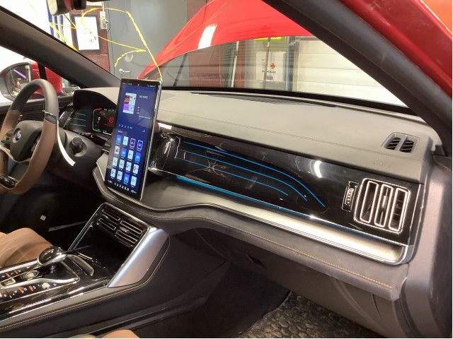 Dashbord til BYD Tang 2020-->> (BYD|12957105-00|)