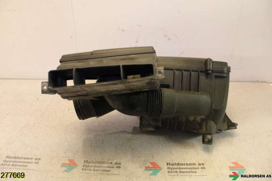 Luftfilterboks til VW Scirocco 2008-2013  (VOLKSWAGEN|1K0 129 607 AL|)