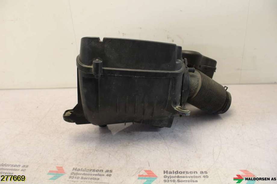 Luftfilterboks til VW Scirocco 2008-2013  (VOLKSWAGEN|1K0 129 607 AL|)