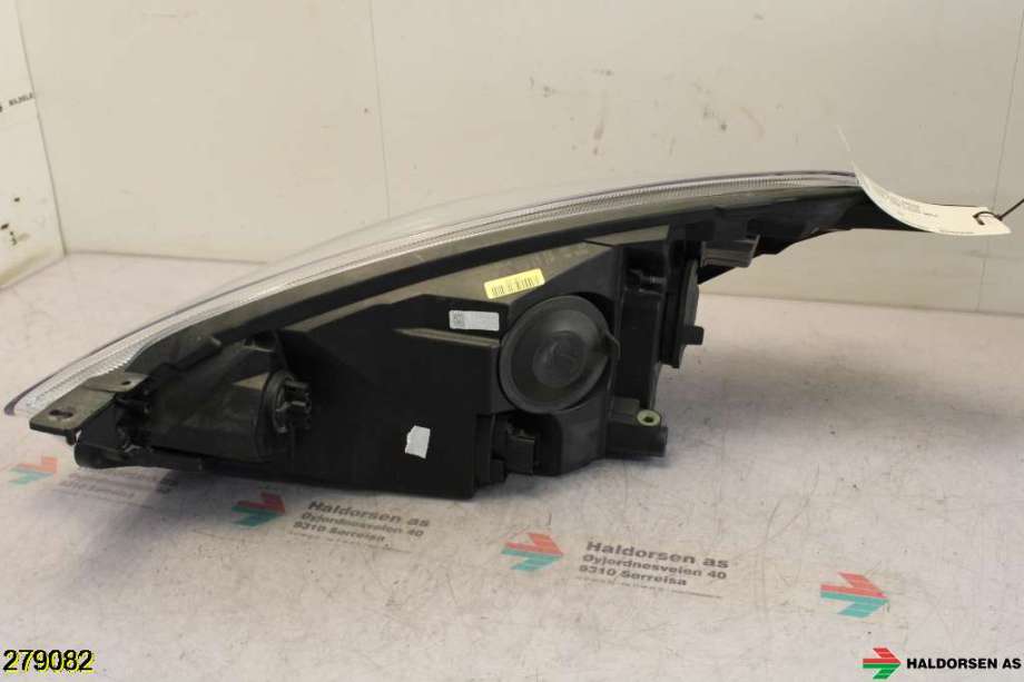 Frontlykt høyre halogen til Ford Fiesta 2017-->> (Type VII) (FORD|2272939|)