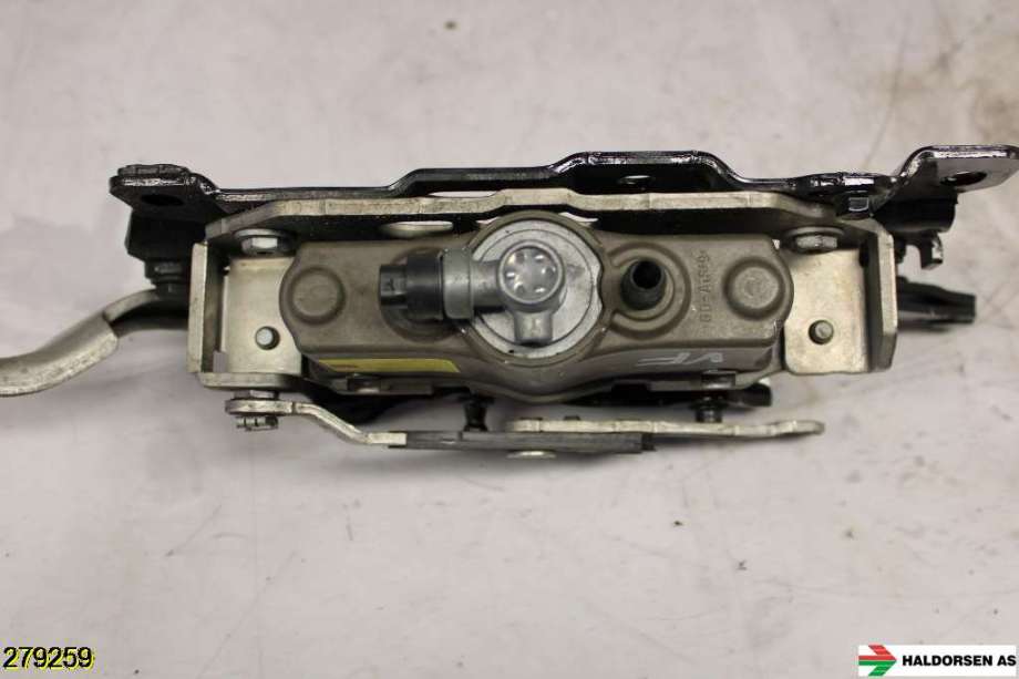 Panserhengsler til BMW 5-Serie 2010-2017 (F10/F11) (F10/F11) (41 61 7 207 199|51 23 7 191 049|)