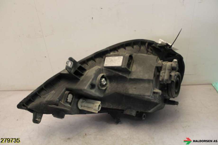 Frontlykt høyre halogen til Opel Vivaro A 2006-2014  (OPEL|93859830|)