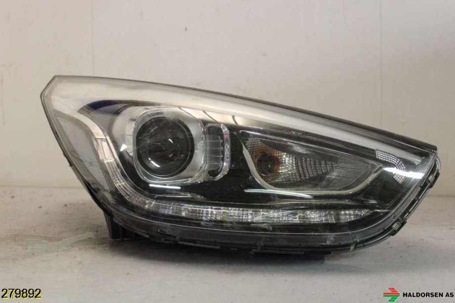 Frontlykt høyre halogen til Hyundai Ix35 2010-2015  (HYUNDAI|92102 2Y620|)