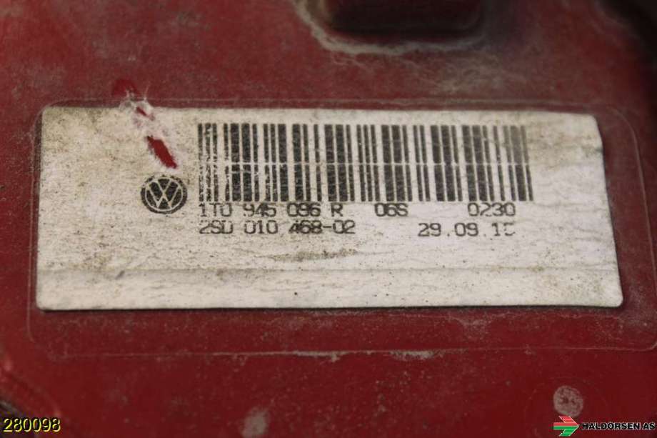 Baklykt høyre til VW Touran 2010-2015 (Type I, Fase 3)  (VOLKSWAGEN|1T0 945 096 R|)