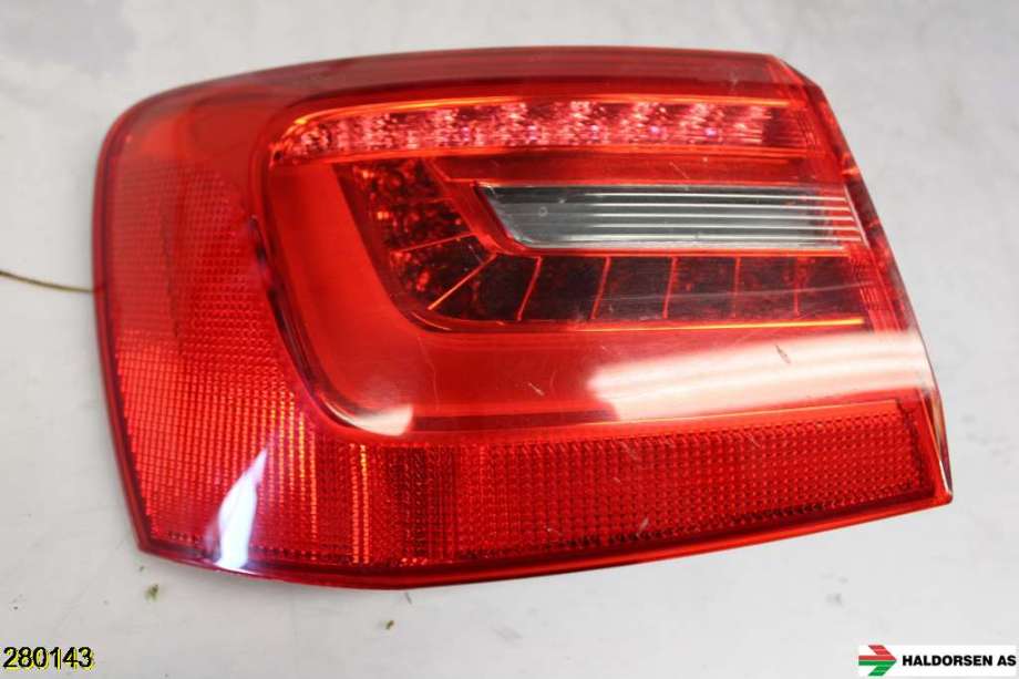Baklykt venstre til Audi A6 2011-2014 (Type IV, Fase 1) (C7) (C7) (AUDI|4G9 945 095 B|)