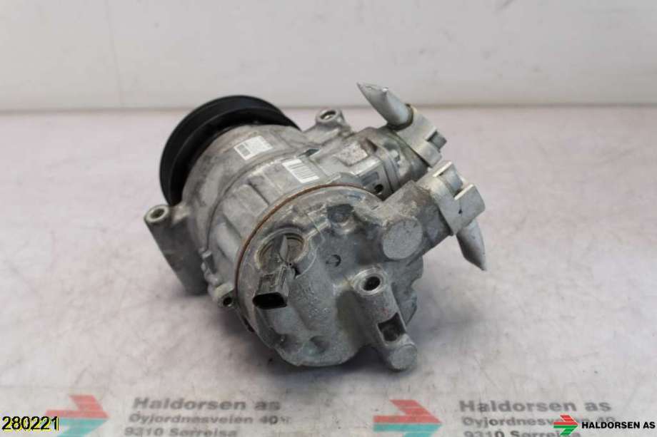 Aircondition kompressor til Audi A6 2011-2014 (Type IV, Fase 1) (C7) (C7) (AUDI|4G0 260 805 D|)